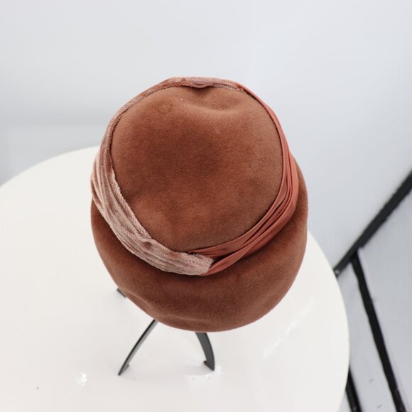 VIntage Brown 1920s Cloche Hat - Picture 6 of 8